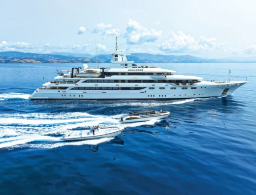 Bodrum’da denize açılmış lüks yat – özel yat kiralama ve VIP tekne turu hizmeti