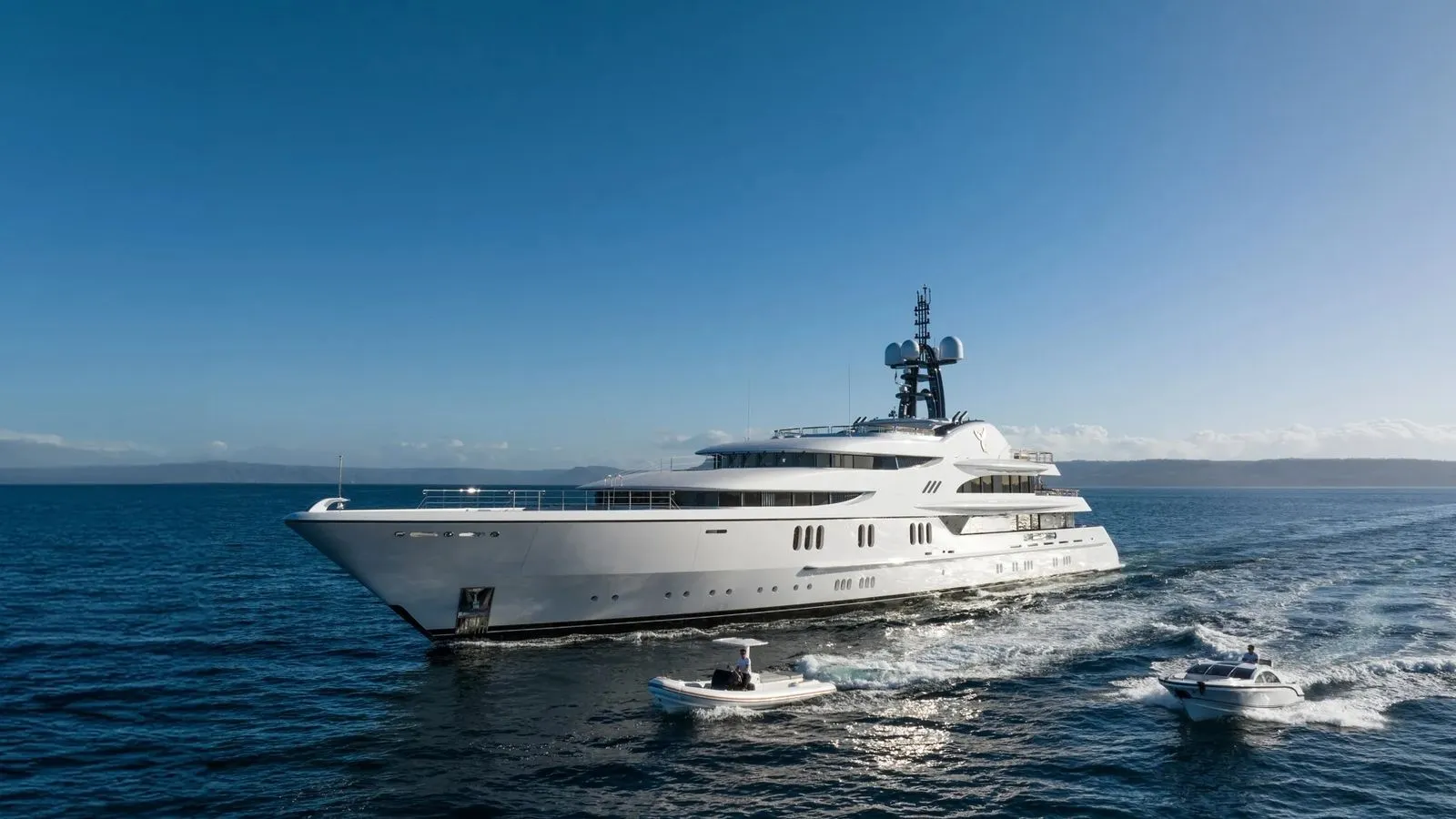 FIREBIRD mega yacht charter experience in the Mediterranean with Özgün Yachting