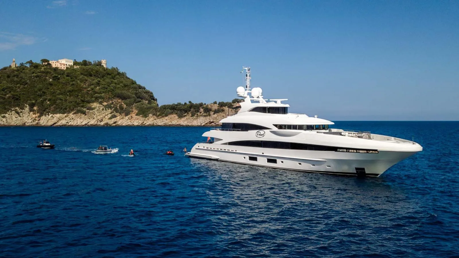 Pearl 52M mega yacht cruising in the Mediterranean during a luxury charter