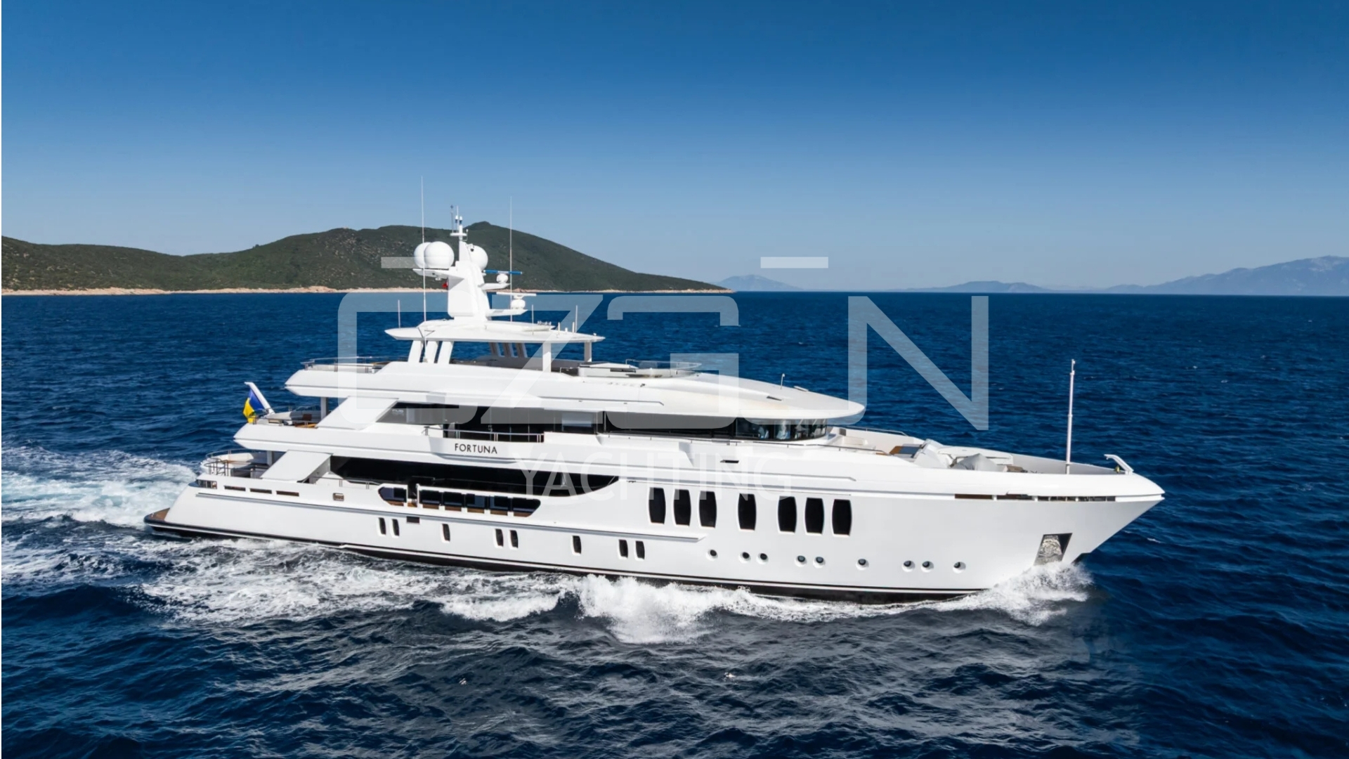 Luxury FORTUNA mega yacht in Greece with Özgün Yachting - Greece yacht charter
